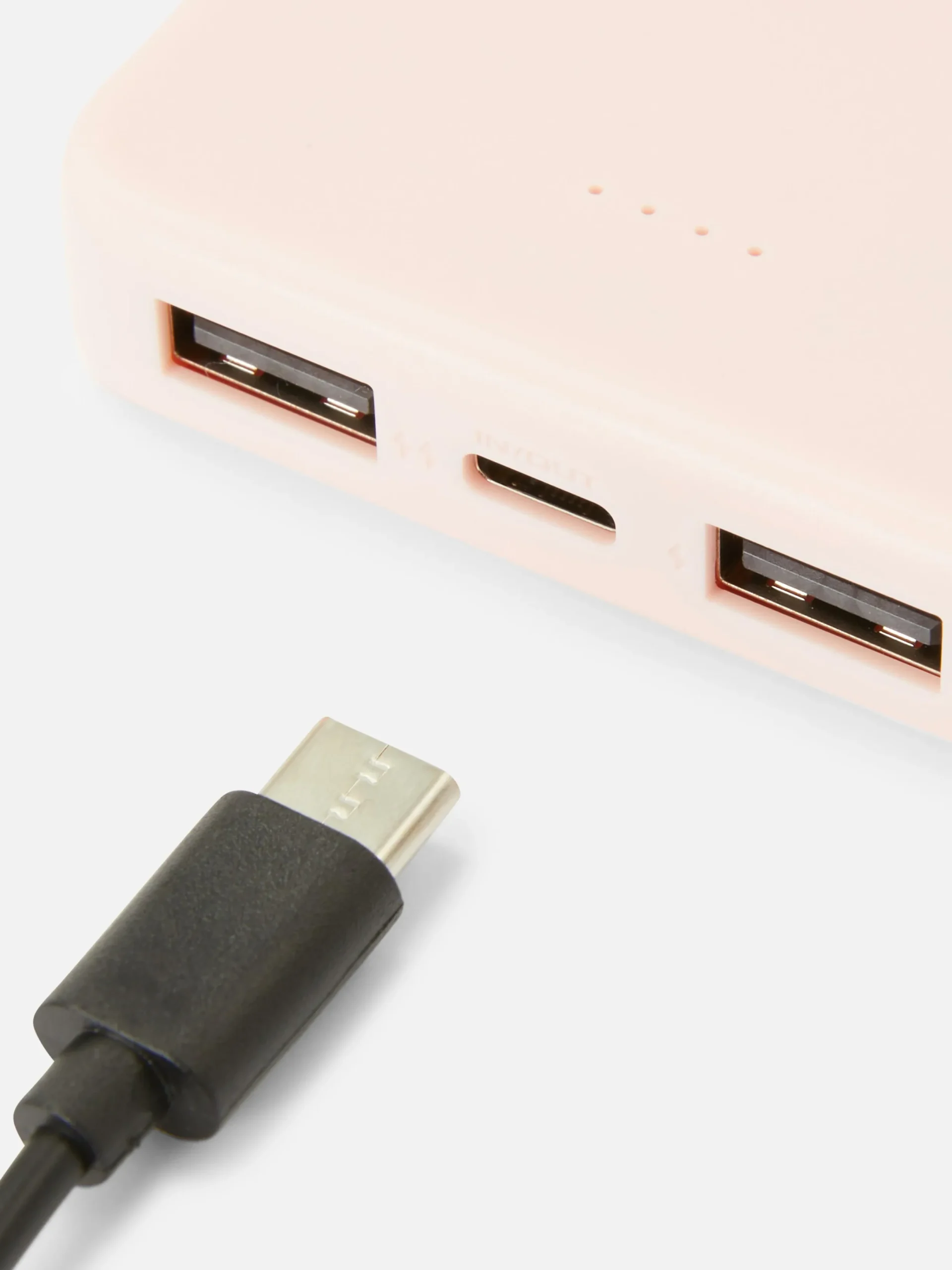 Ladegeräte|Primark 5000 MAh Schmale Powerbank Rosa