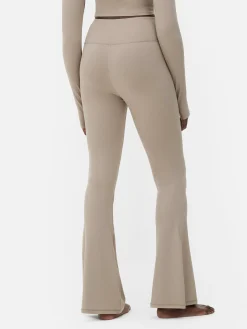 Fitnesskleidung Und Activewear|Primark Butterweiche „Rita Ora“ Leggings Mit Ausgestelltem Bein Braun