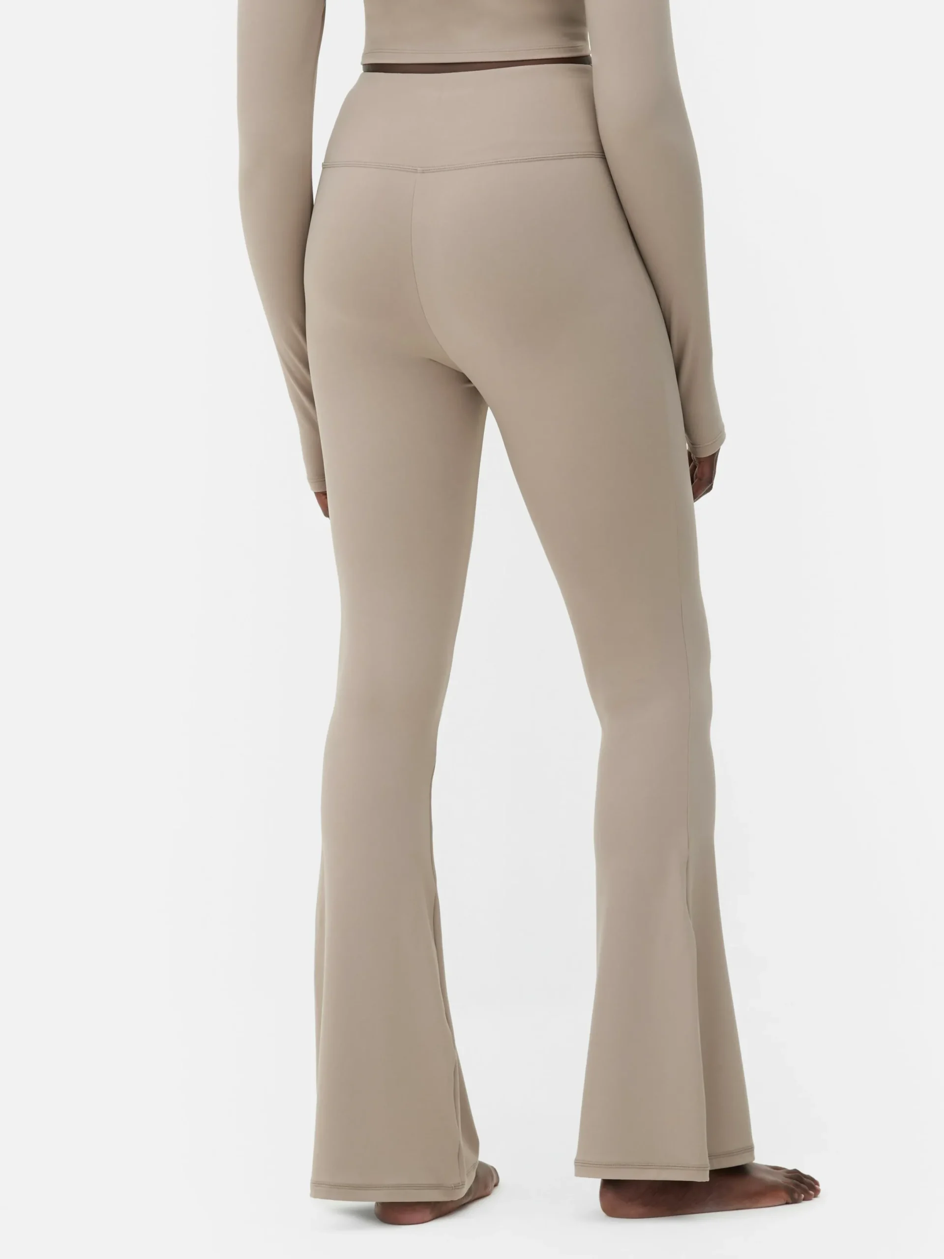 Fitnesskleidung Und Activewear|Primark Butterweiche „Rita Ora“ Leggings Mit Ausgestelltem Bein Braun