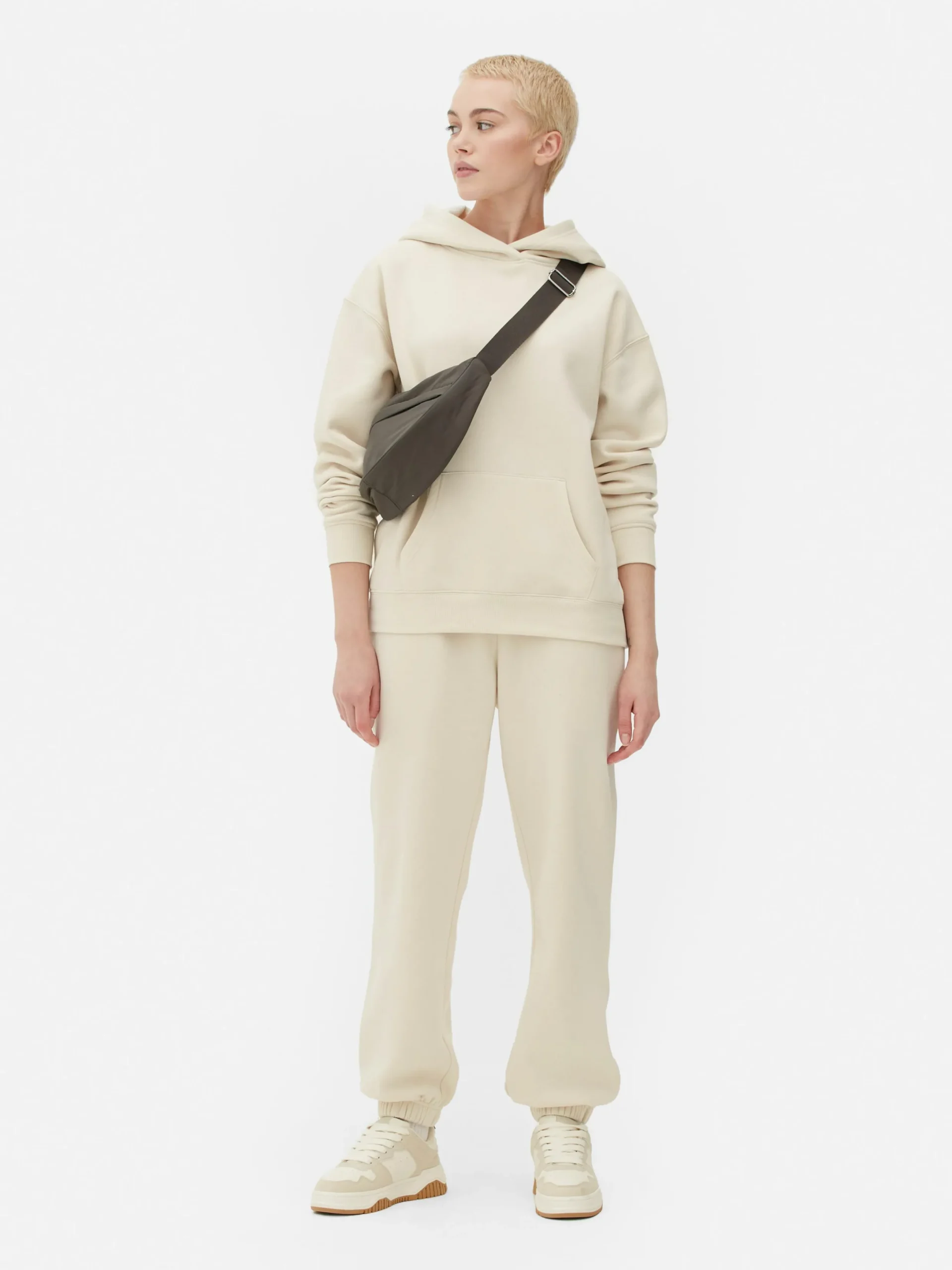 Loungewear|Hoodies Und Sweatshirts|Primark Essential-Kapuzenpullover Cremefarben