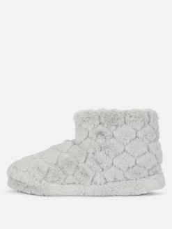 Hausschuhe|Primark Flauschige Hausstiefel Mit Bommeln Grau