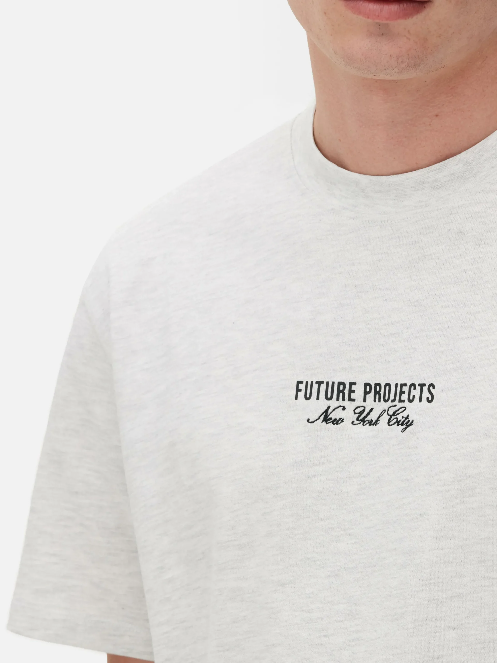 Tops Und T-Shirts|Primark „Future Projects“ T-Shirt Mit Stickerei Grau meliert