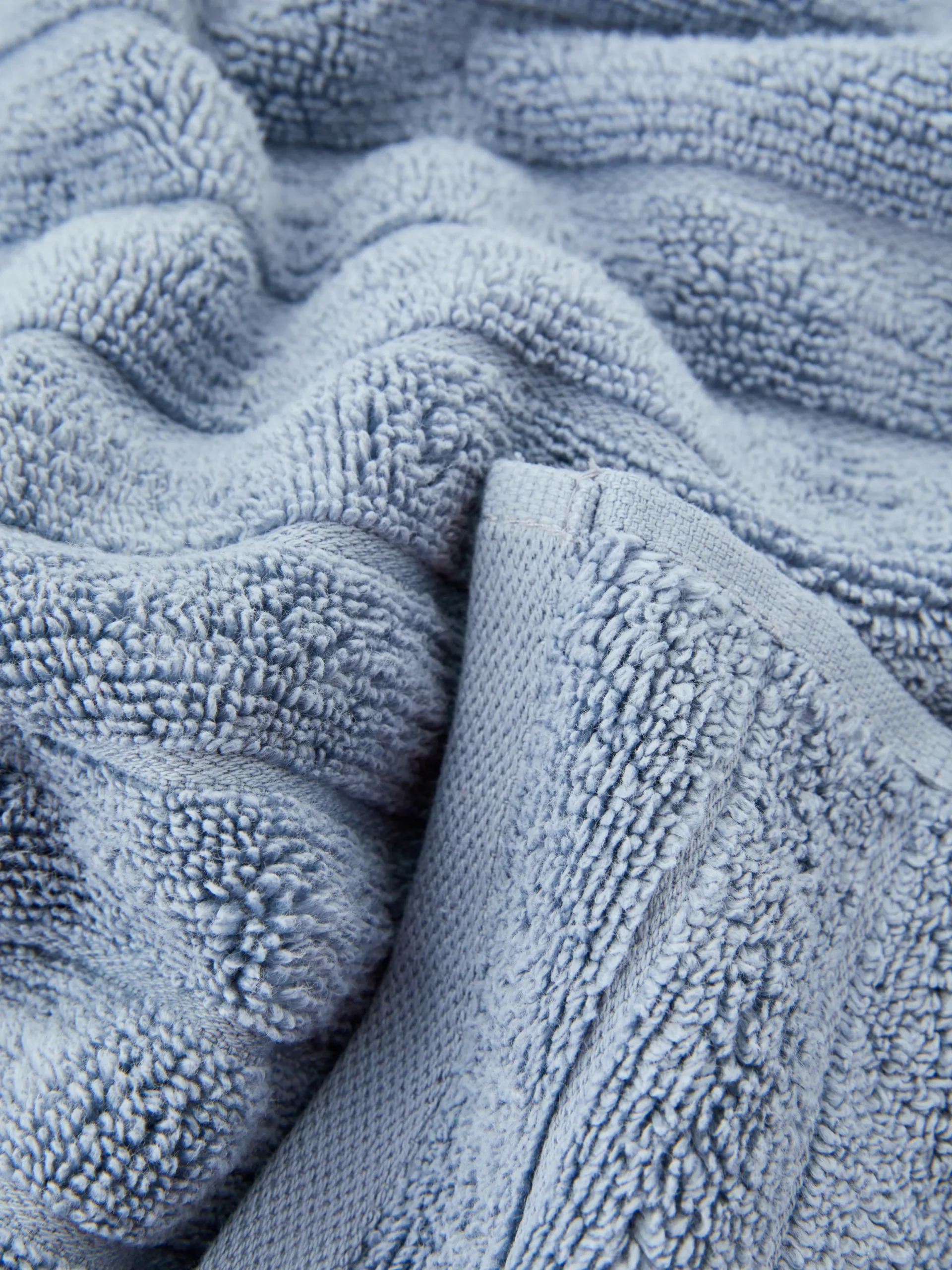 Handtücher|Primark Geripptes, Texturiertes Badetuch Mittelblau
