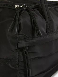 Koffer Und Reisegepäck|Taschen Und Portemonnaies|Primark Gesteppte Handgepäcktasche Schwarz