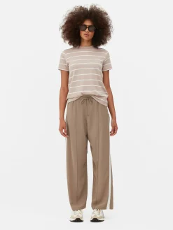 Tops Und T-Shirts|Primark Gestreiftes T-Shirt Mit Rundhalsausschnitt Braun