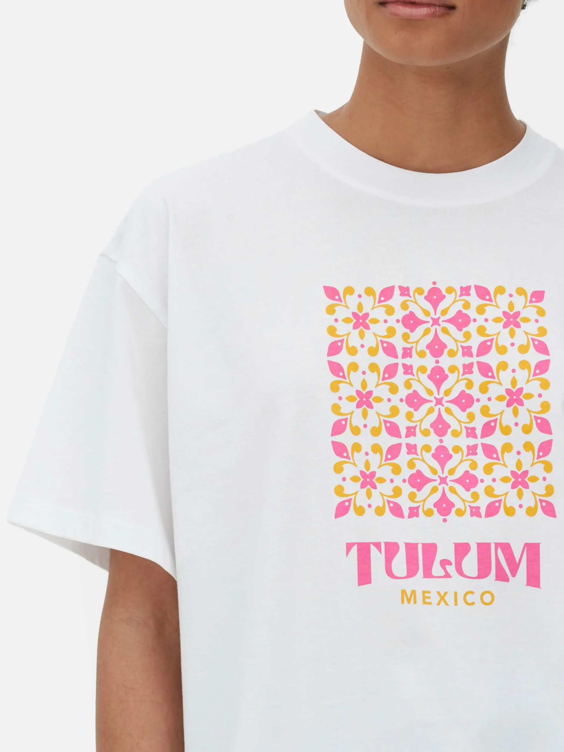 Tops Und T-Shirts|Primark Grafik-T-Shirt Mit Geradem Schnitt Weiß