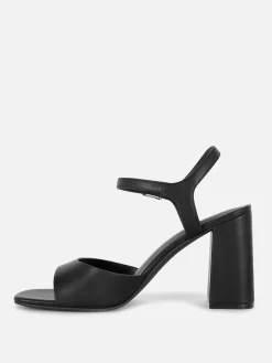 Heels|Primark Heels Mit Riemchen In Weiter Passform Schwarz