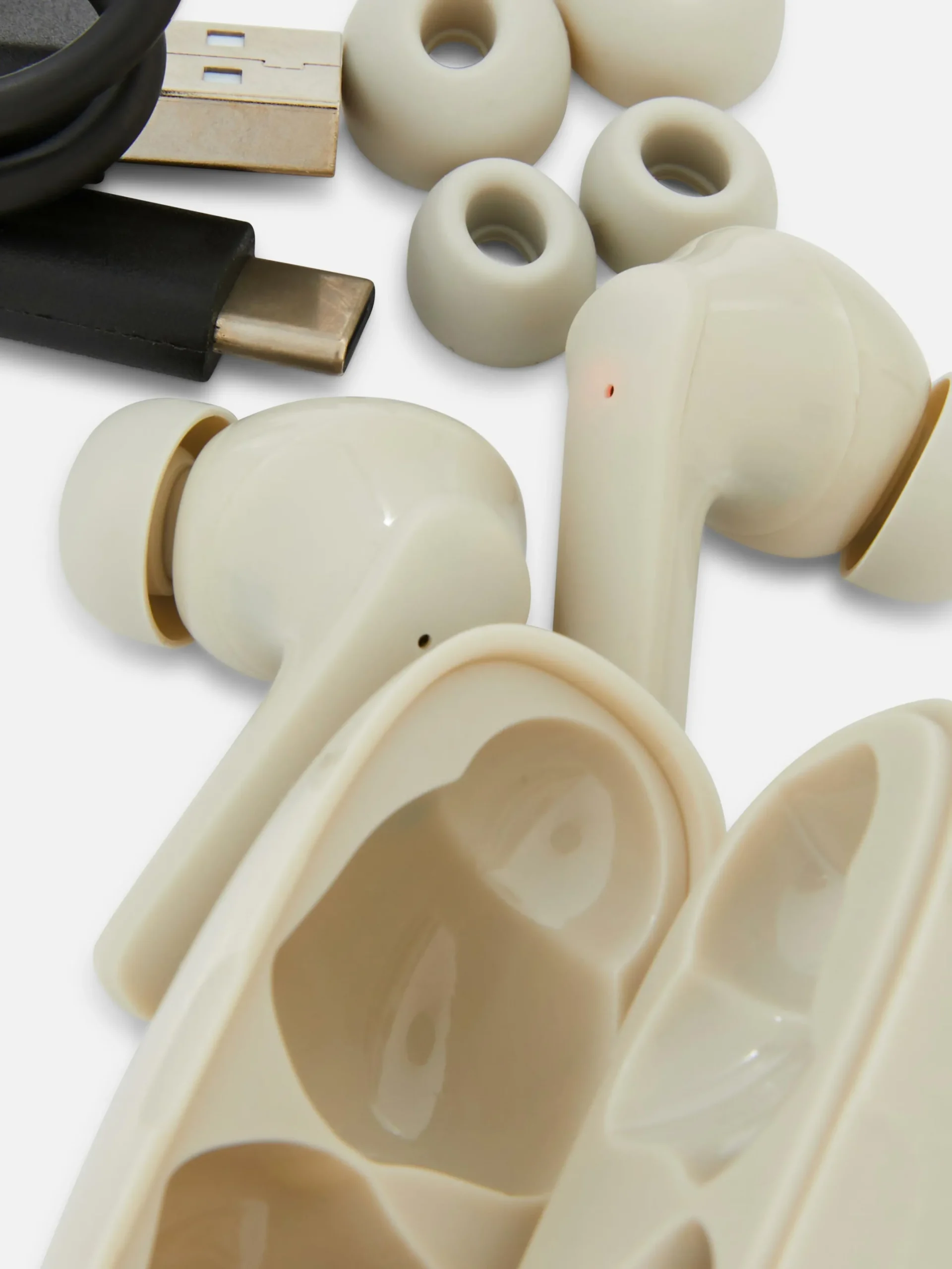 Kopfhörer|Primark Kabellose Bluetooth-Kopfhörer Beige