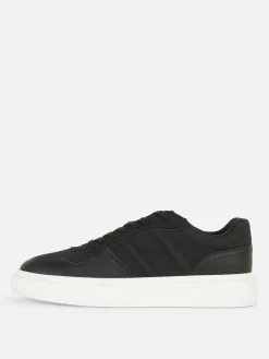 Sneakers|Primark „Kem“ Low-Top-Sneaker Mit Schnürung Schwarz