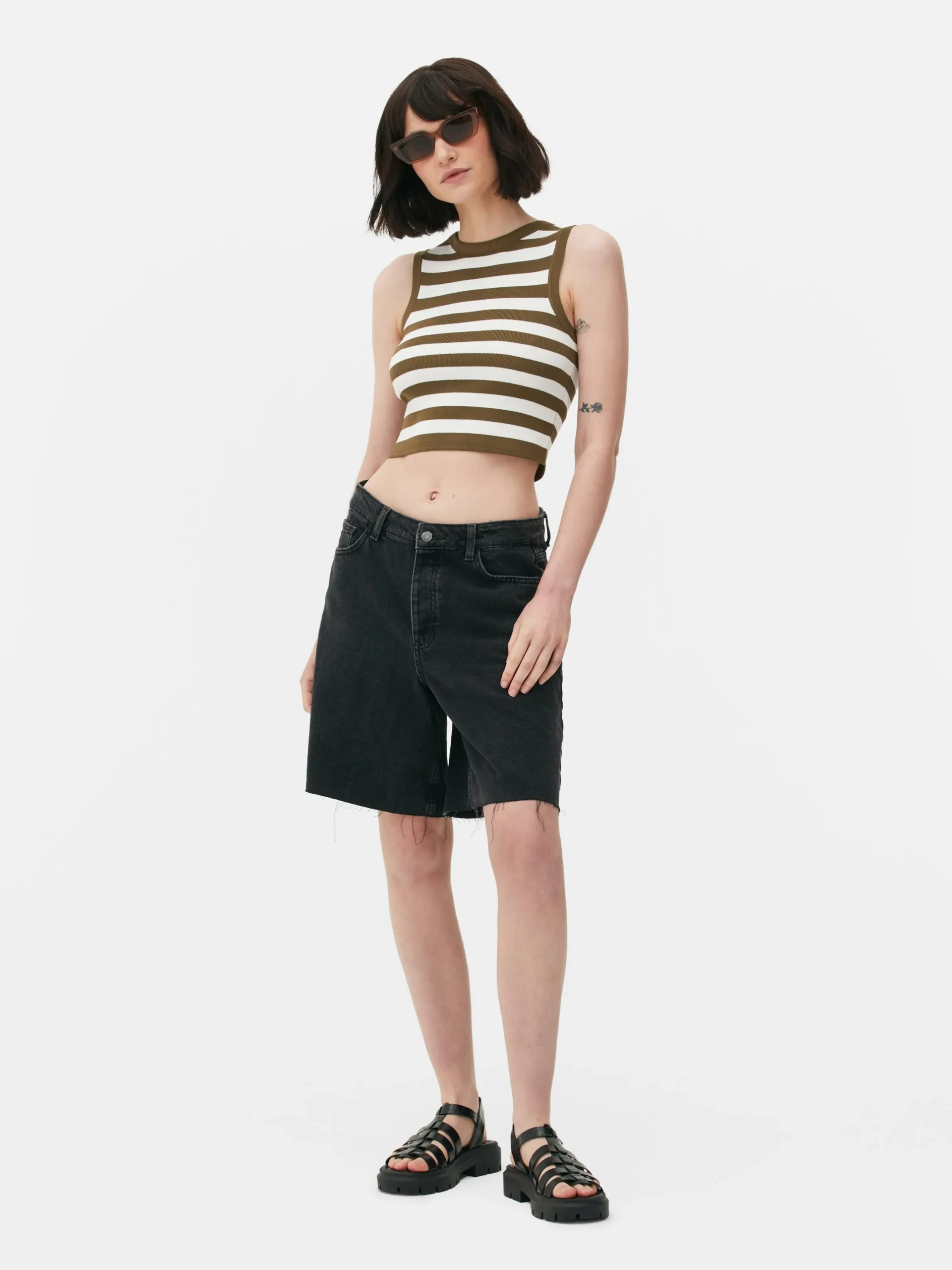 Tops Und T-Shirts|Primark Kurzes, Geripptes Tanktop Mit Rundhalsausschnitt Khakifarben