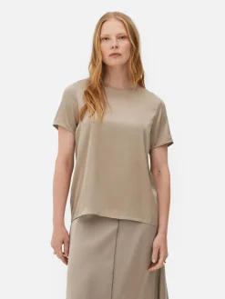 Tops Und T-Shirts|Primark Kurzärmeliges „The Edit“ T-Shirt Aus Satin Taupefarben