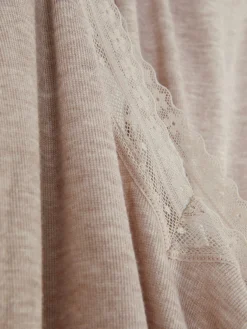 Schlafanzüge|Primark Langärmeliger Schlafanzug Mit Spitzenbesatz Mokkafarben