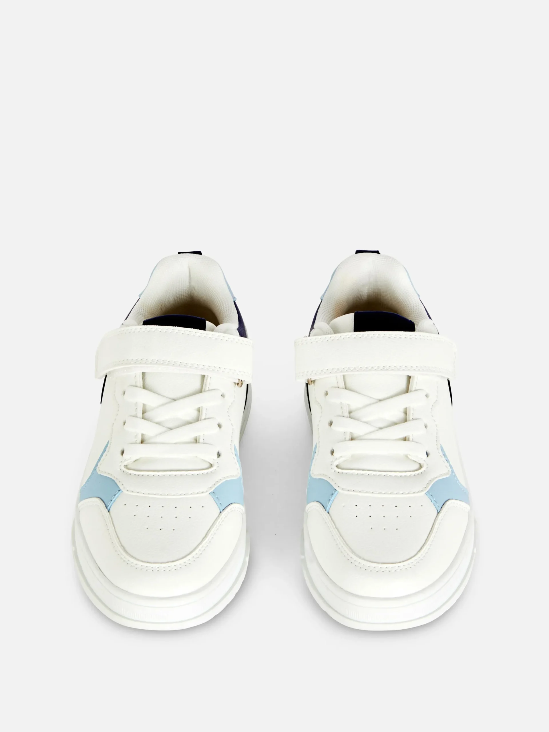 Sneakers|Primark Low-Top-Sneaker In Blockfarben Weiß