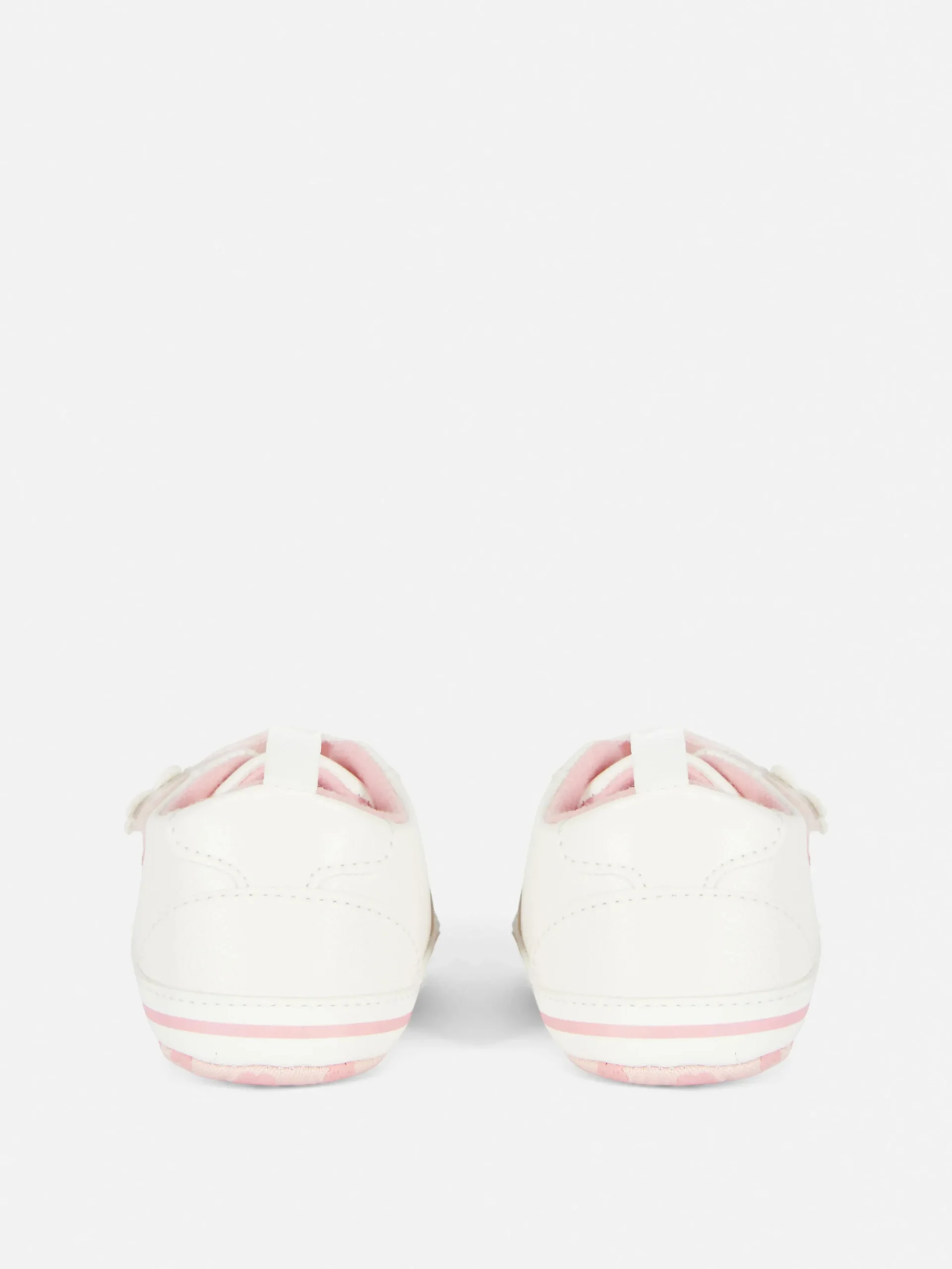 Sneakers|Primark Low-Top-Sneaker Mit Blumenmuster Weiß