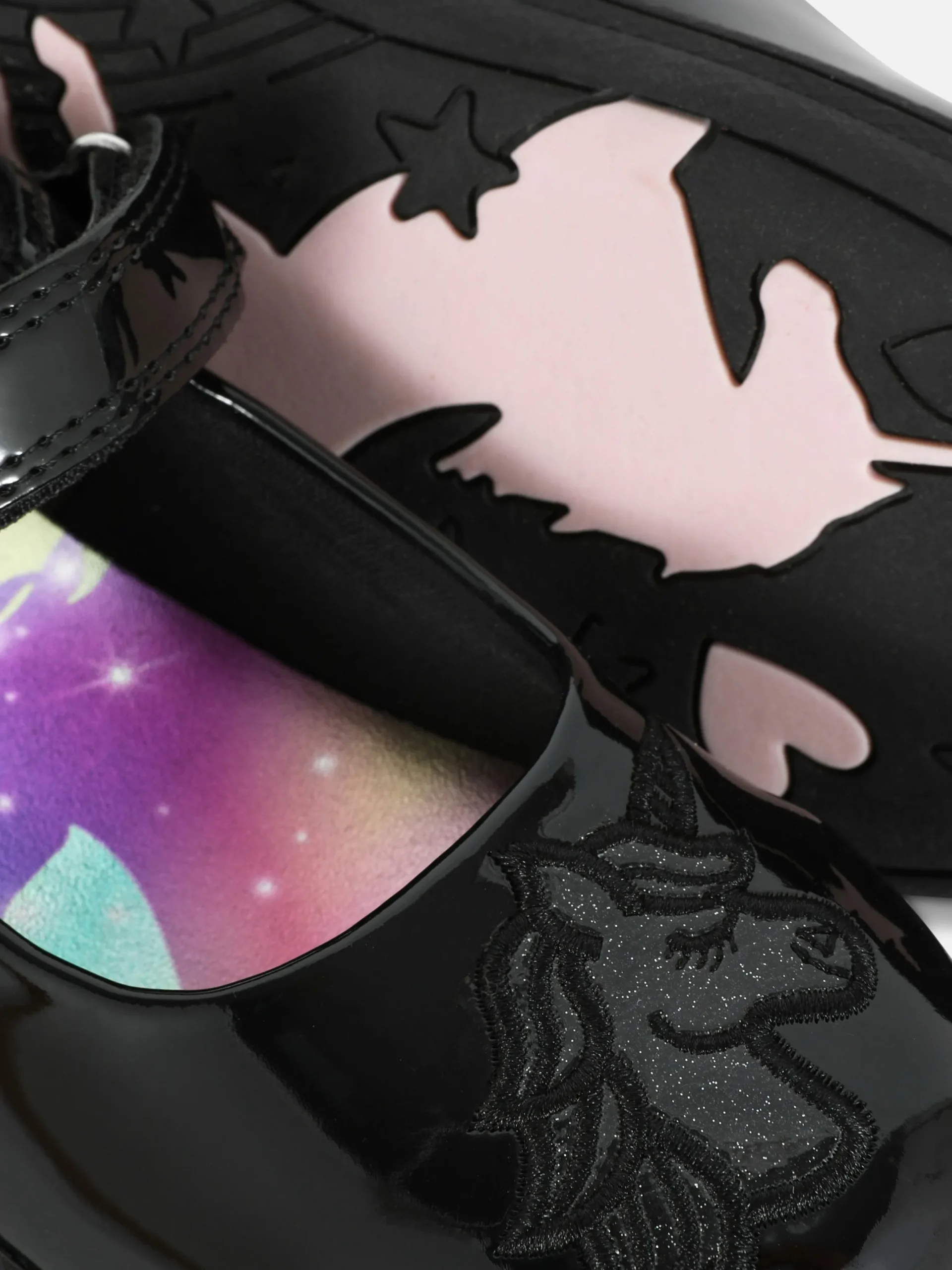 Flache Schuhe|Primark Mary Janes In Lack-Optik Mit Glitzerndem Einhorn Schwarz