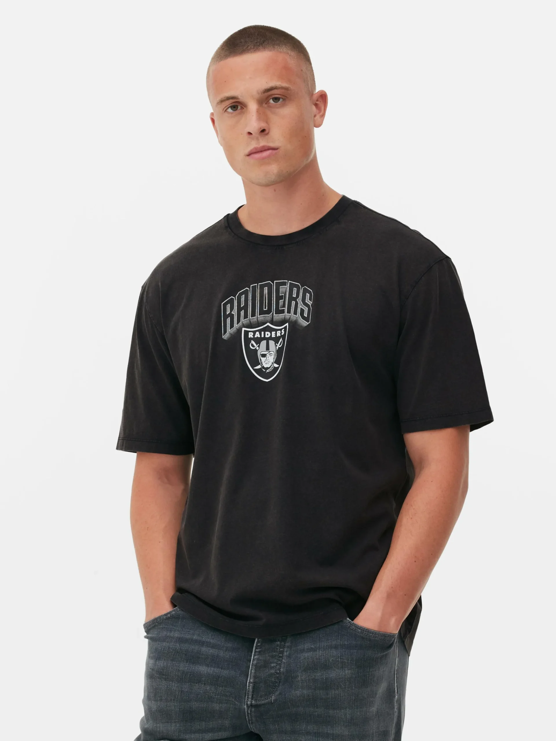 Grafik-T-Shirts Und -Sweatshirts|Tops Und T-Shirts|Primark „NFL Las Vegas Raiders“ T-Shirt Mit Grafik Anthrazitfarben