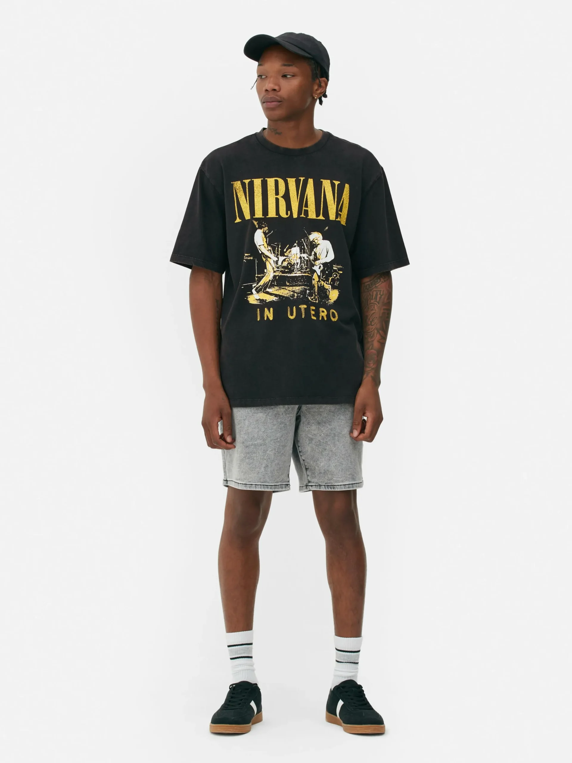Tops Und T-Shirts|Grafik-T-Shirts Und -Sweatshirts|Primark „Nirvana“ T-Shirt In Verwaschener Optik Schwarz