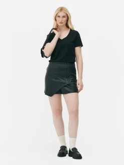 Tops Und T-Shirts|Primark Regular-Fit-T-Shirt Mit V-Ausschnitt Schwarz