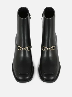 Stiefel|Primark „Rita Ora“ Stiefeletten Mit Blockabsatz Und Kettendetail Schwarz