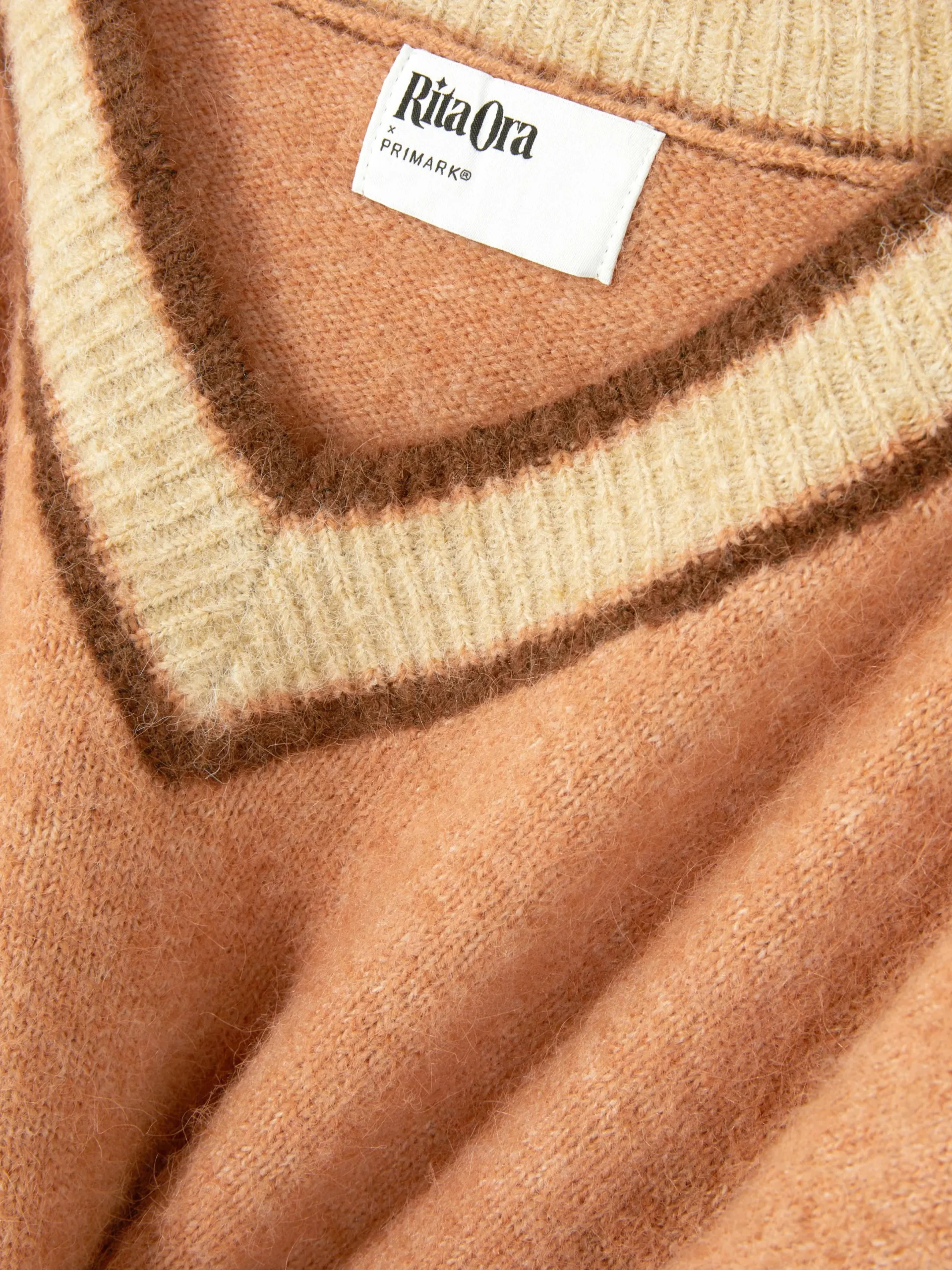 Pullover Und Cardigans|Primark „Rita Ora“ Vintage-Pullover Mit V-Ausschnitt Pfirsichfarben