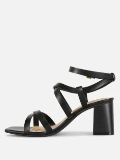 Heels|Primark Sandalen Mit überkreuzten Riemchen Und Blockabsatz Schwarz