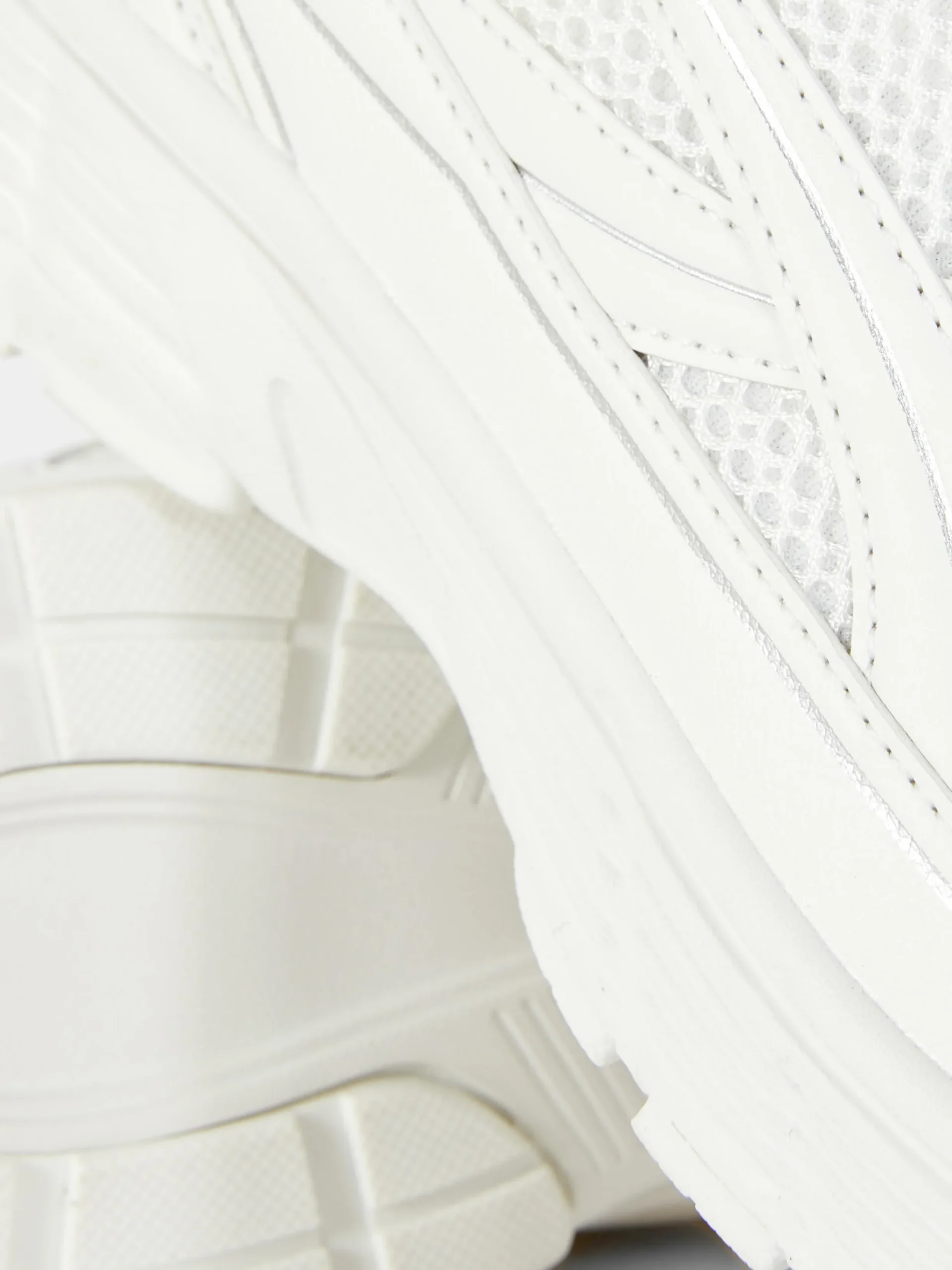 Sneakers|Primark Sneaker Mit Netzstoffeinsätzen Weiß