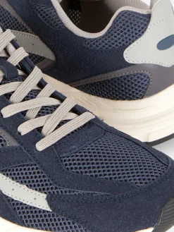 Sneakers|Sportbekleidung|Primark Sneaker Mit Netzstoffeinsätzen Marineblau