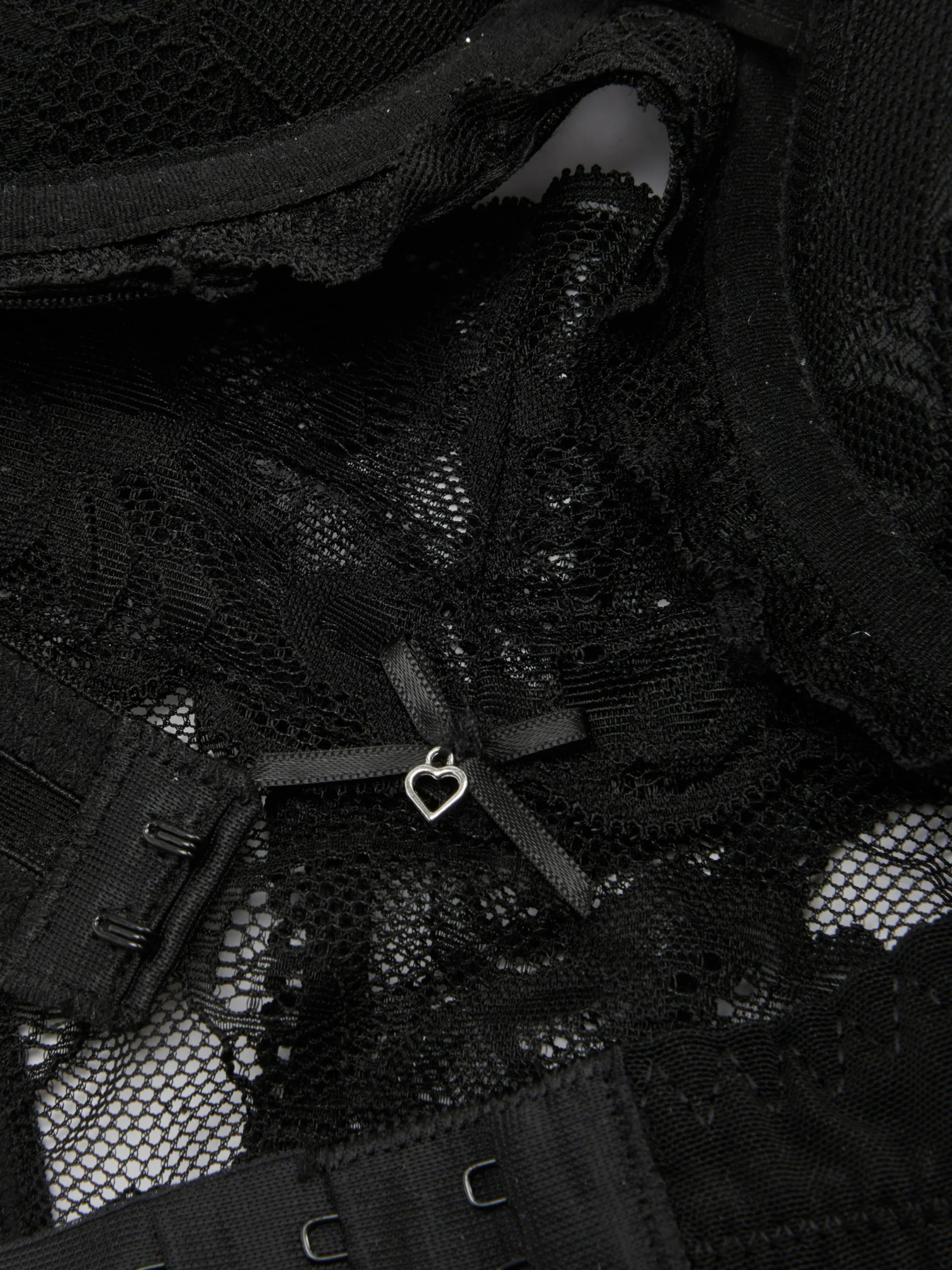 Dessous-Sets|Primark Spitzenset Aus Maximizer-BH Und Tanga Schwarz