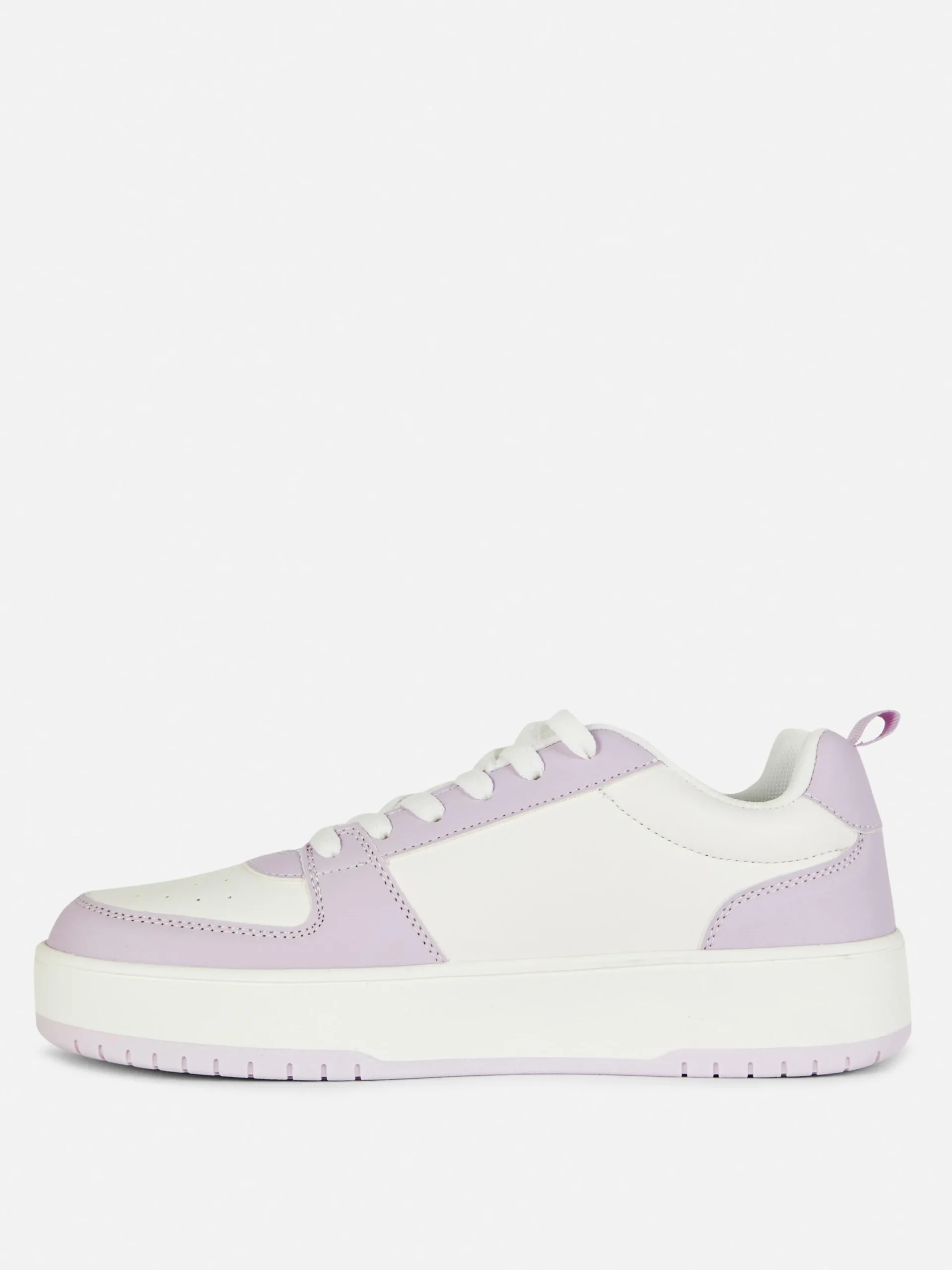Sneakers|Primark Sportliche Low-Top-Sneaker Lilafarben