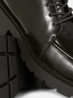 Stiefel|Primark Stiefeletten Mit Apron Toe Und Schnürung Schokoladenbraun