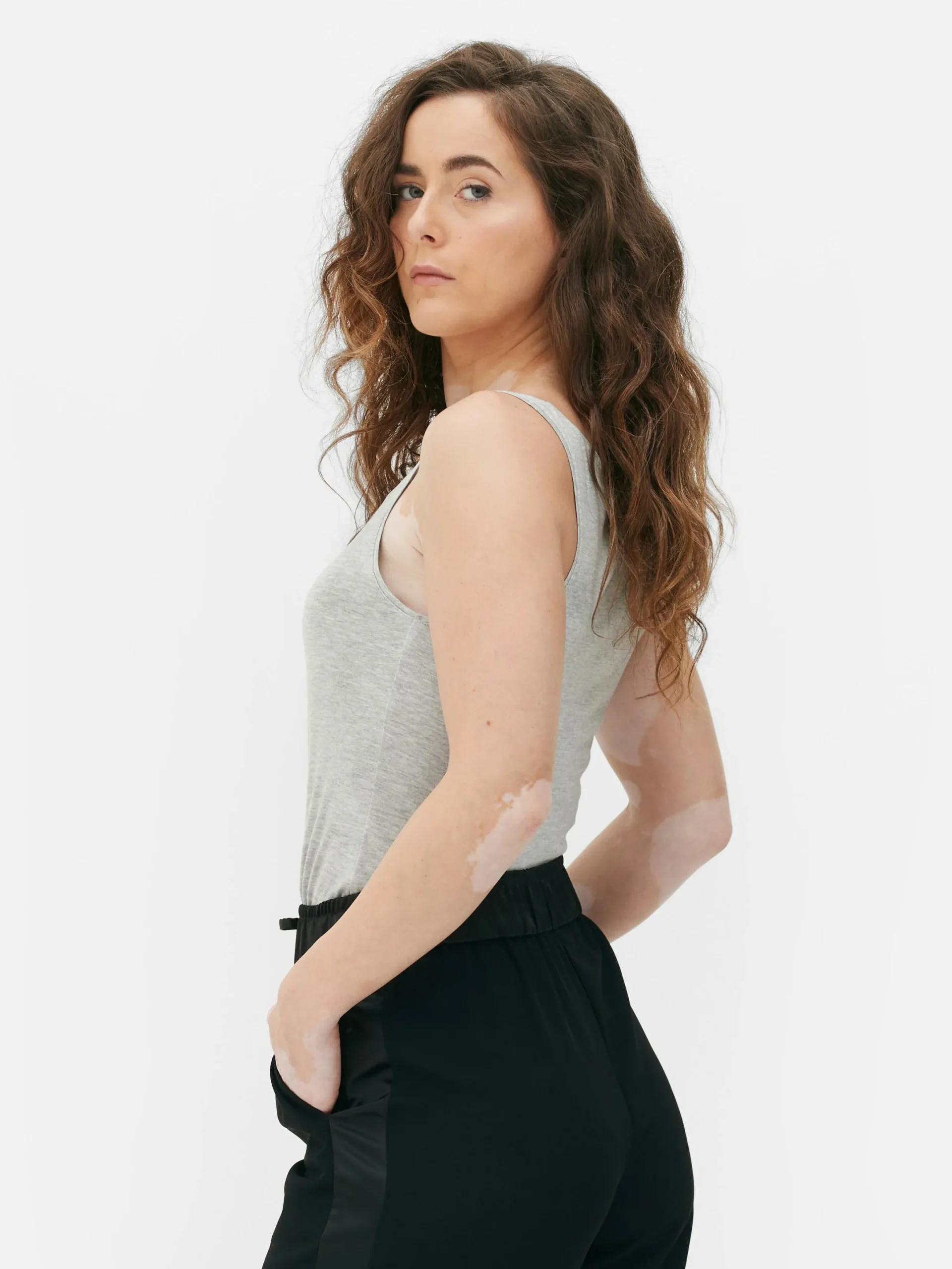 Tops Und T-Shirts|Primark Stretch-Tanktop Mit U-Ausschnitt Grau meliert