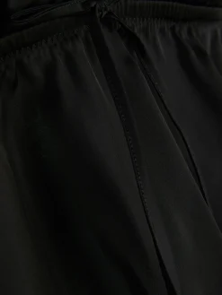 Bhs|Primark Triangel-Bralette-BH Aus Satin Mit Fließendem Volant Schwarz