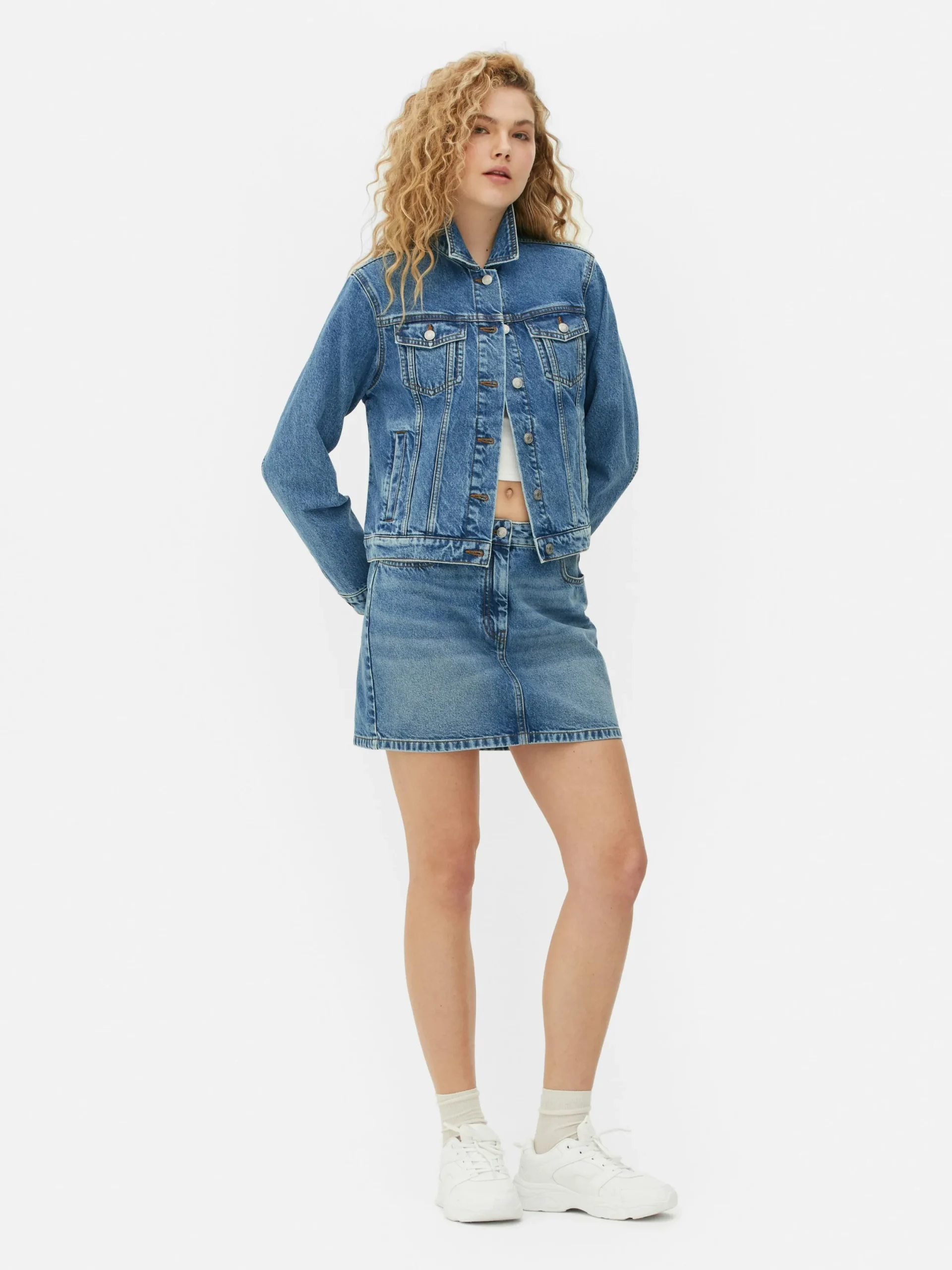 Denim|Jacken Und Mäntel|Primark Trucker-Jeansjacke Im Stil Der 80er Jahre Mittelblau
