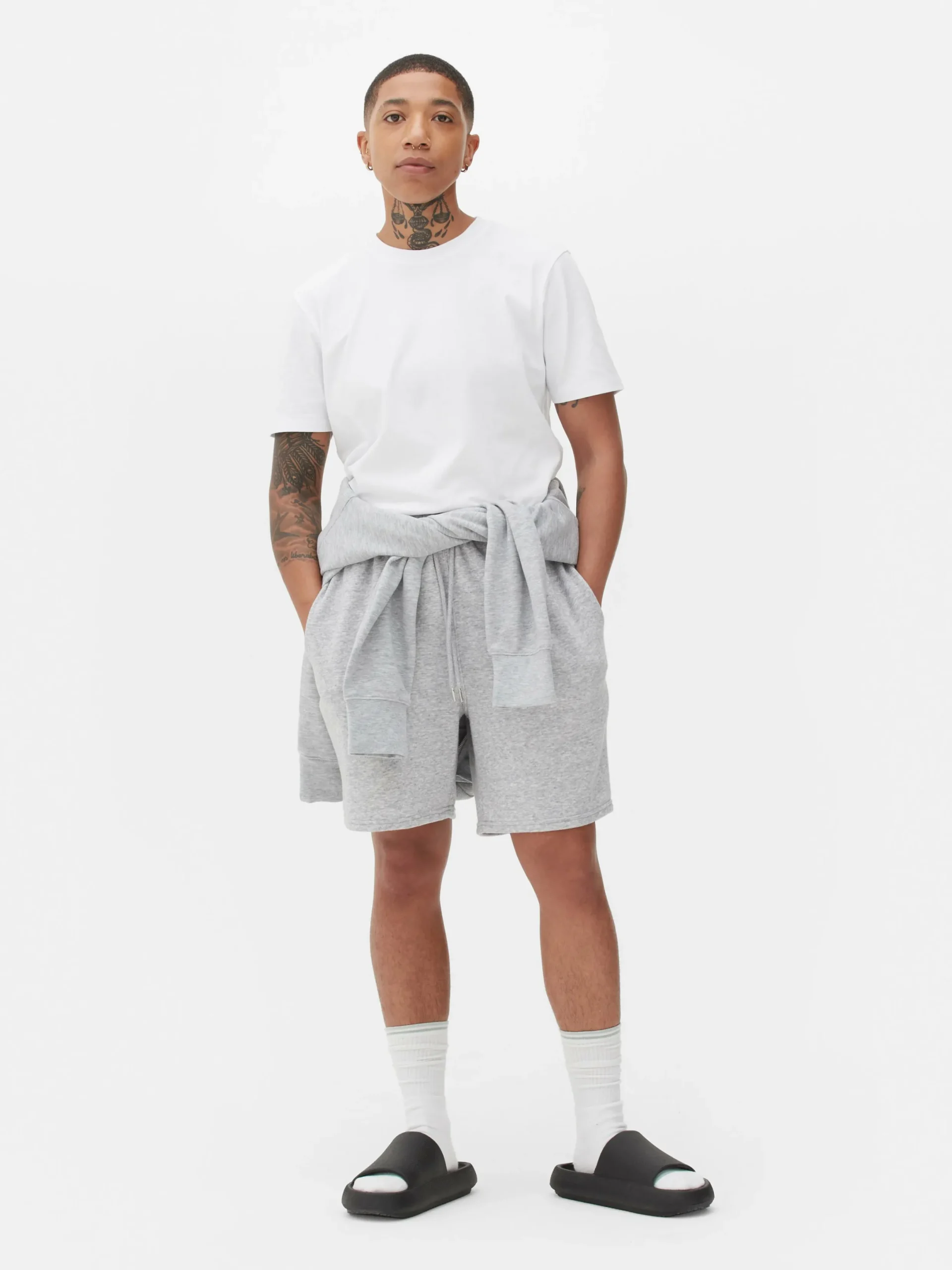 Tops Und T-Shirts|Primark T-Shirt Im Regular-Fit Mit Rundhalsausschnitt Weiß