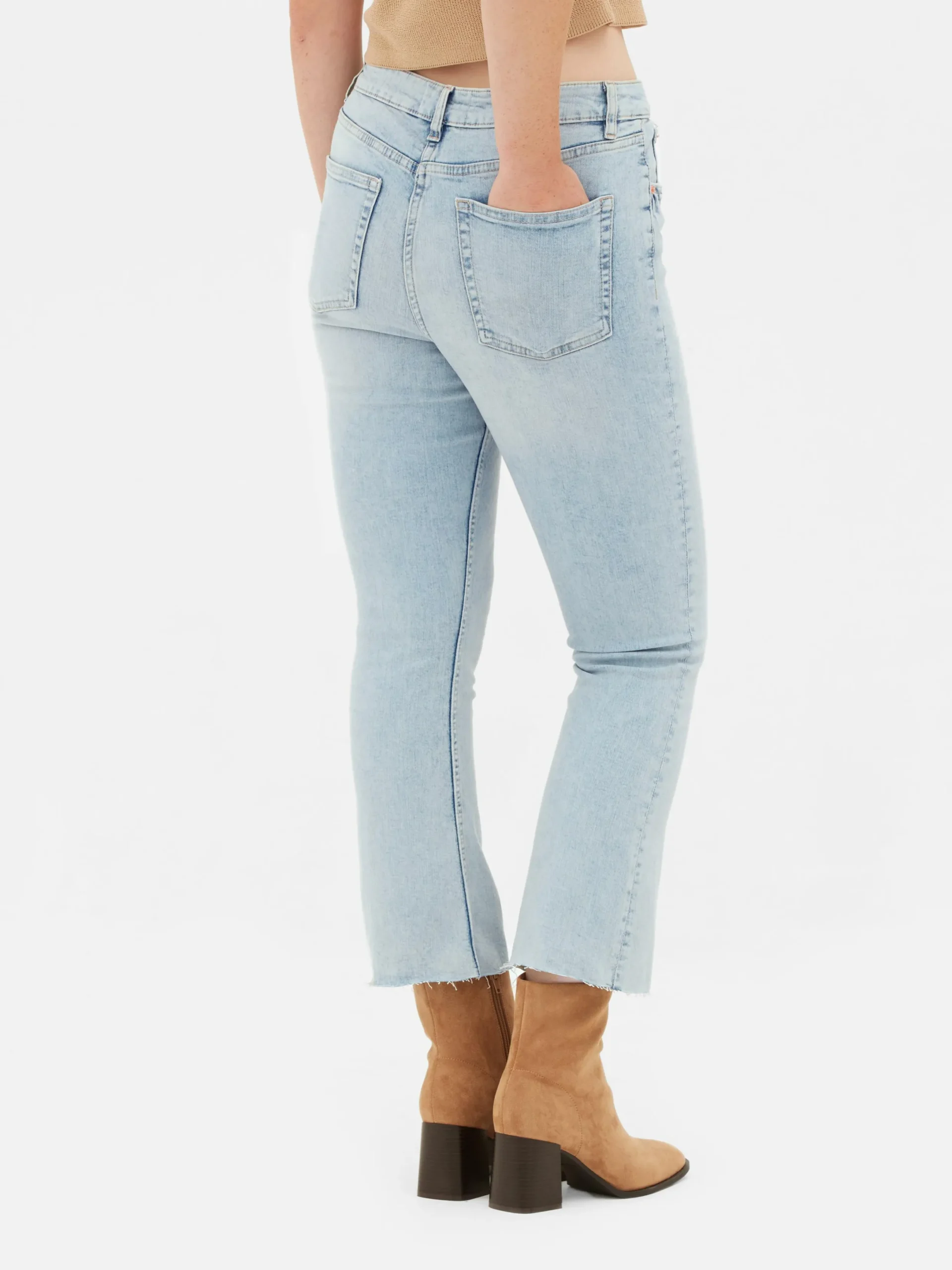 Denim|Jeans|Primark Verkürzte Jeans Mit Ausgestelltem Bein Hellblau