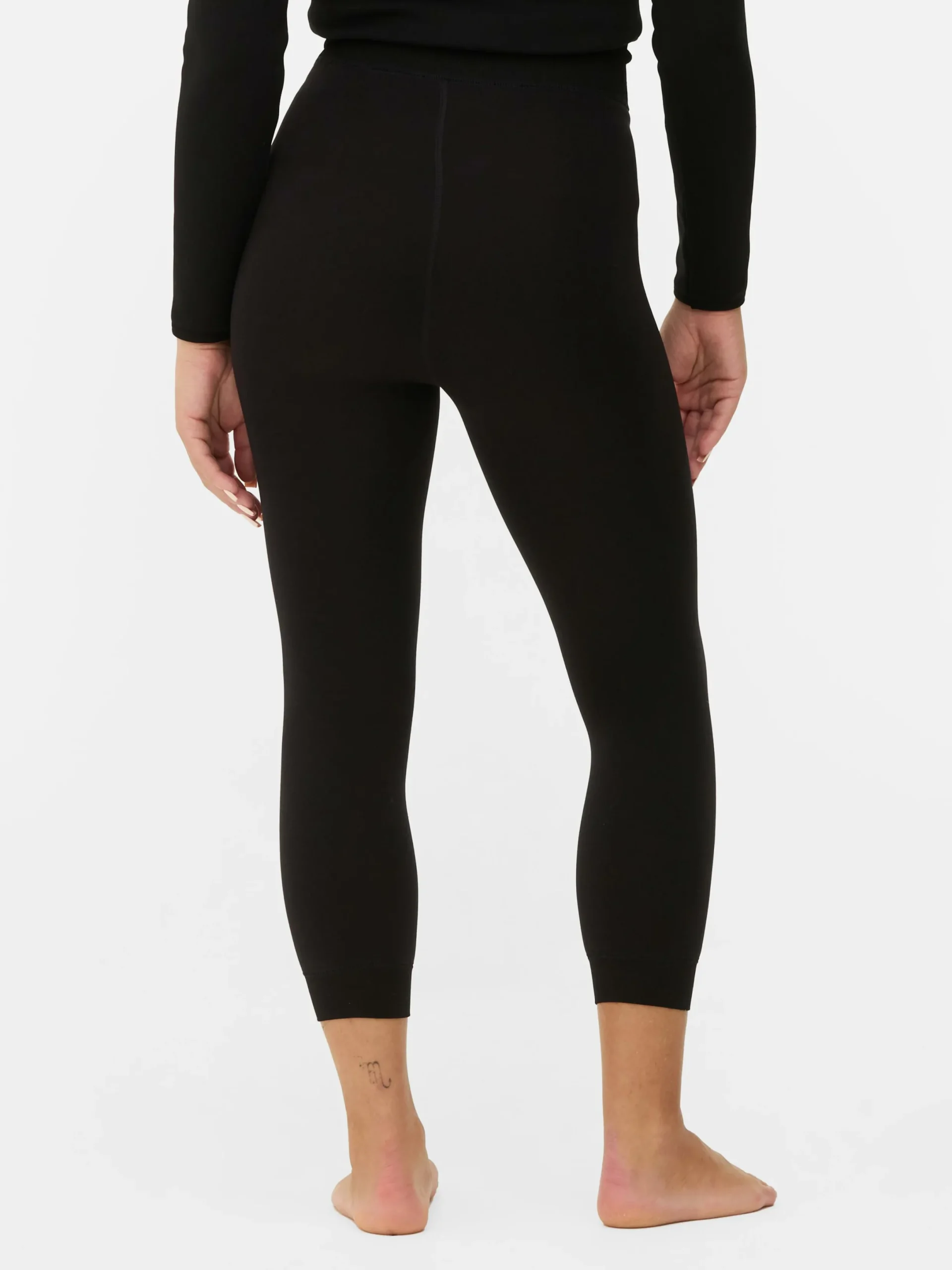 Strumpfhosen|Hosen Und Leggings|Primark Verkürzte Samt-Leggings Mit Plüschfutter Schwarz