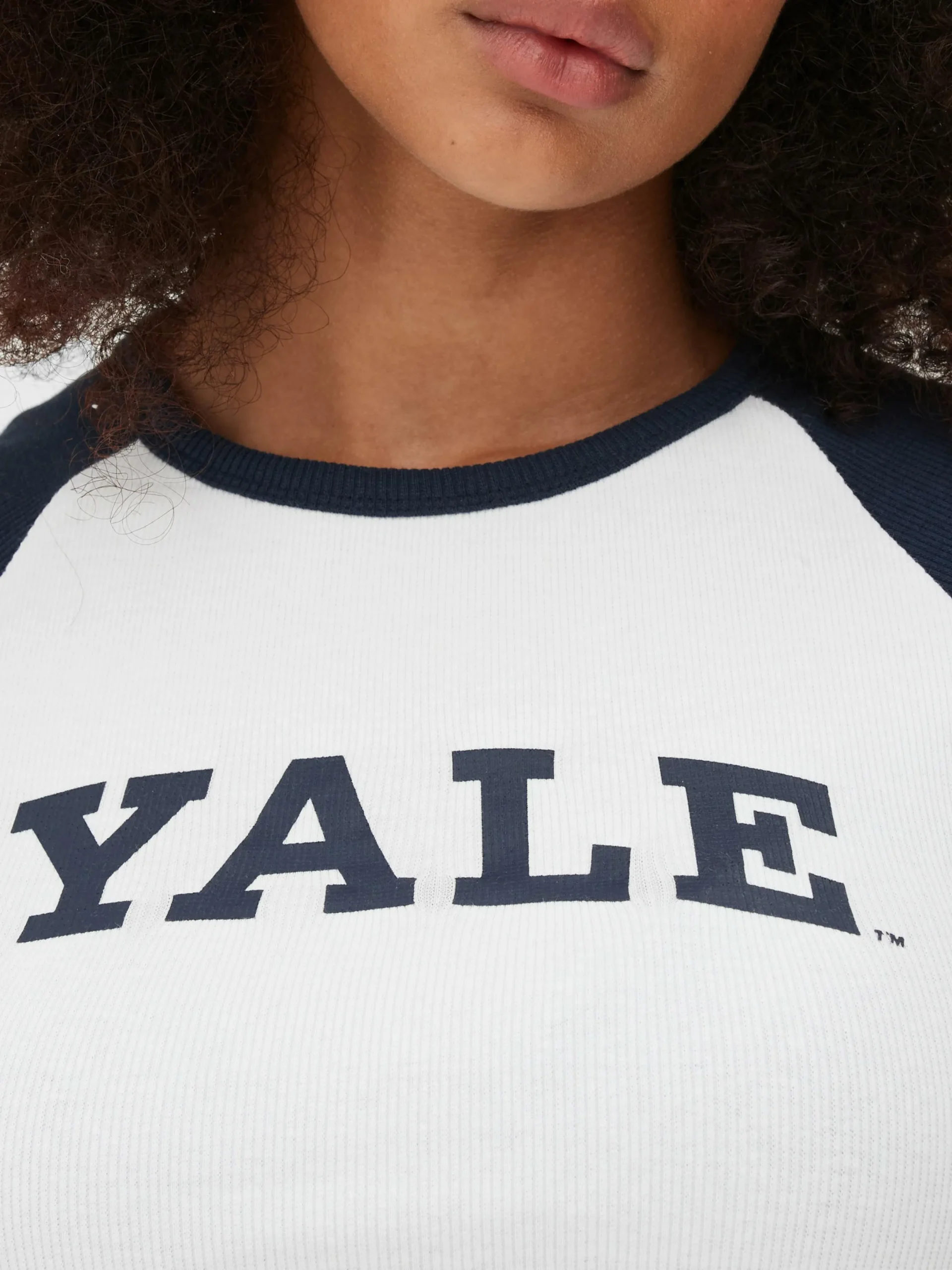 Tops Und T-Shirts|Primark „Yale“ Baby-T-Shirt Elfenbeinfarben